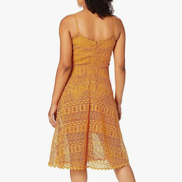 Dress the Population Brenna Dress - Picture 2 of 2